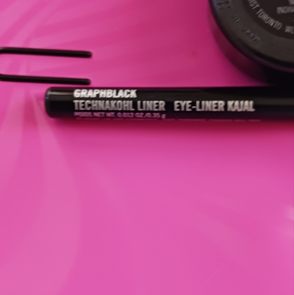 MAC Cosmetics Last Dance Dazzleshadow Eyeshadow and Liner Bundle - Picture 5 of 6